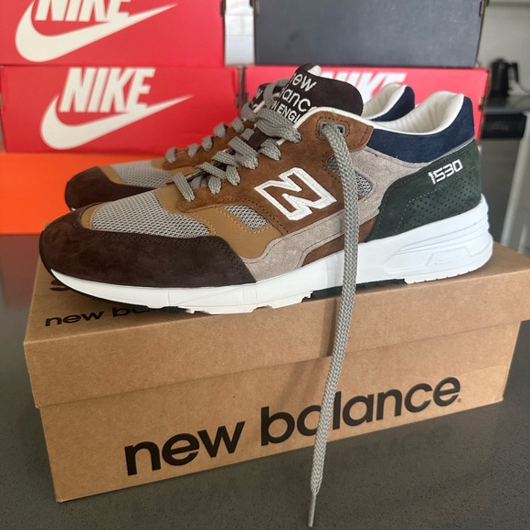 New Balance Sample Labs 1530X - Picture 2 of 10